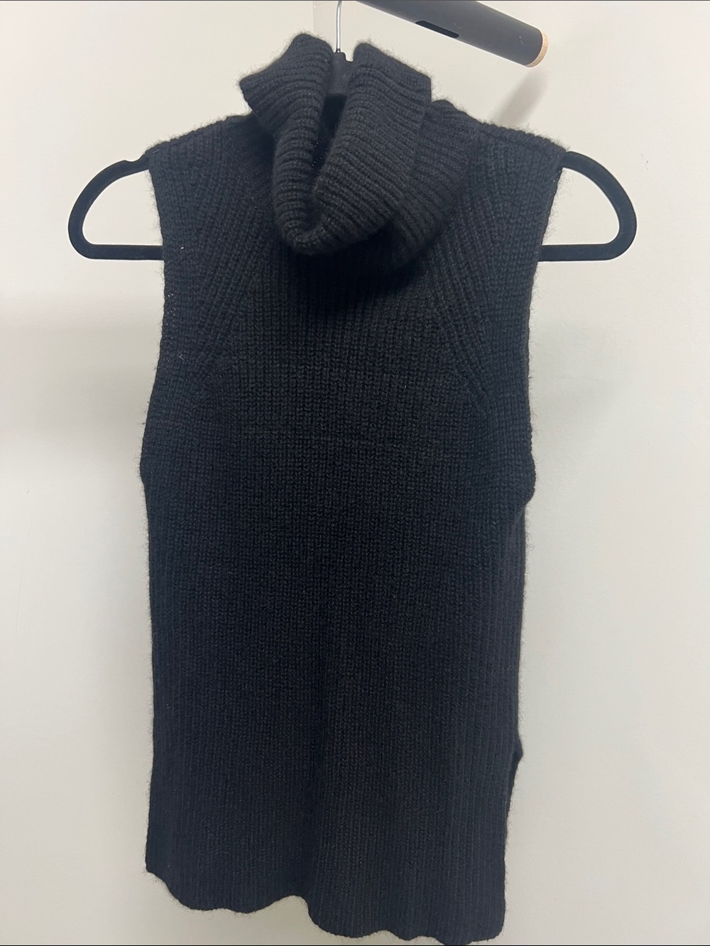 360 Cashmere Black Sleeveless Turtleneck Sweater